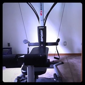 The work out thing and the fan are still open